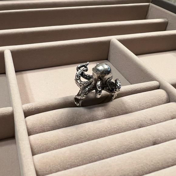 ❌SOLD❌Sterling Silver Octopus Ring Sz 6.5 - Picture 4 of 8